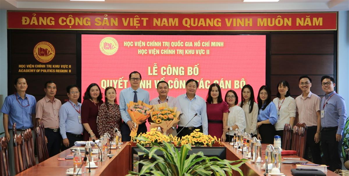 Lễ công bố Quyết định điều động và bổ nhiệm Phó Trưởng Khoa Nhà nước và Pháp luật và Quyết định kiện toàn cấp uỷ và chỉ định Bí thư Chi bộ Ban Thanh tra, Quyết định kiện toàn cấp uỷ và chỉ định Phó Bí thư Chi bộ Khoa Nhà nước và Pháp luật