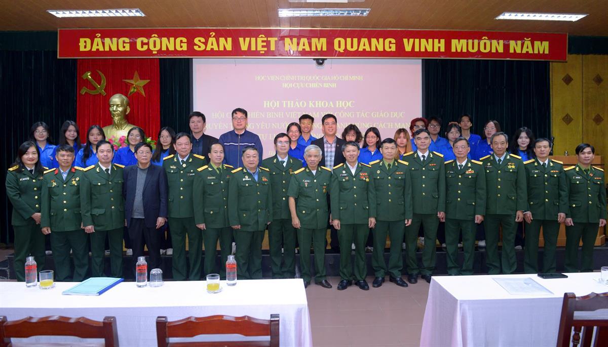 Hội thảo khoa học “Hội Cựu chiến binh Việt Nam với công tác giáo dục truyền thống yêu nước, chủ nghĩa anh hùng cách mạng, ý chí tự lực, tự cường cho thế hệ trẻ”