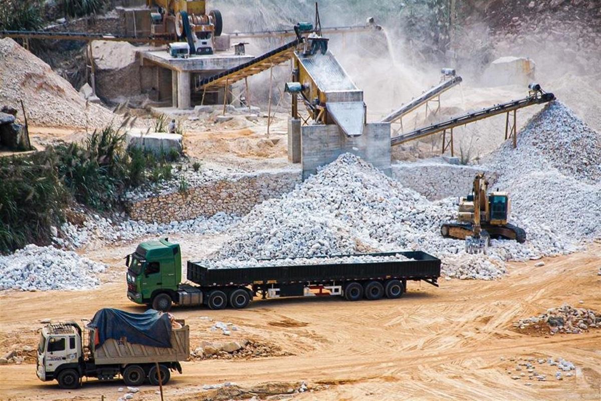 Xây dựng khung pháp lý rõ ràng: Giải pháp tiềm năng thúc đẩy ngành khai khoáng
